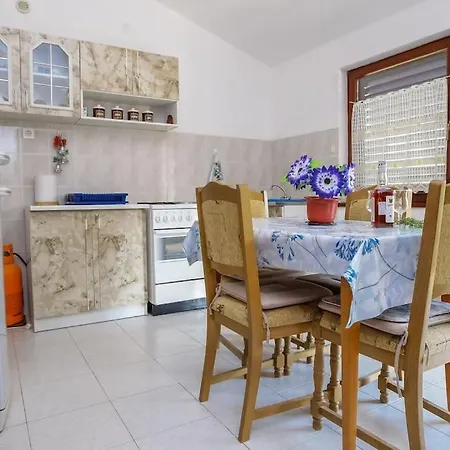 Apartman Meri *